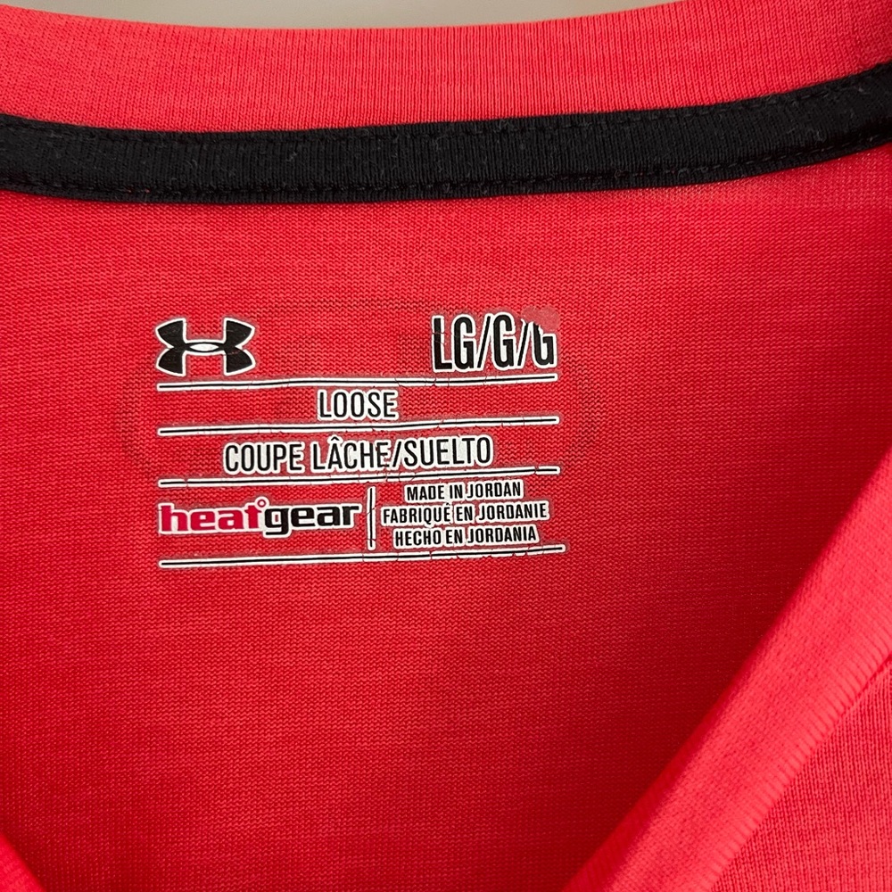 Under Armour T-shirt - Picture 4 of 5